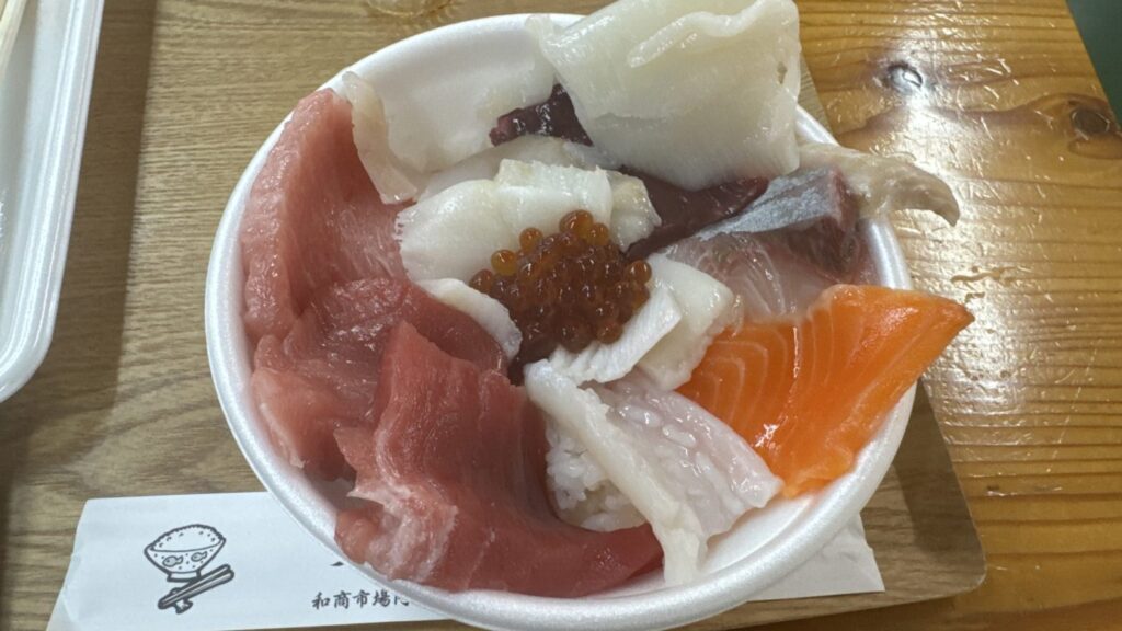 和商市場で作った1回目の勝手丼