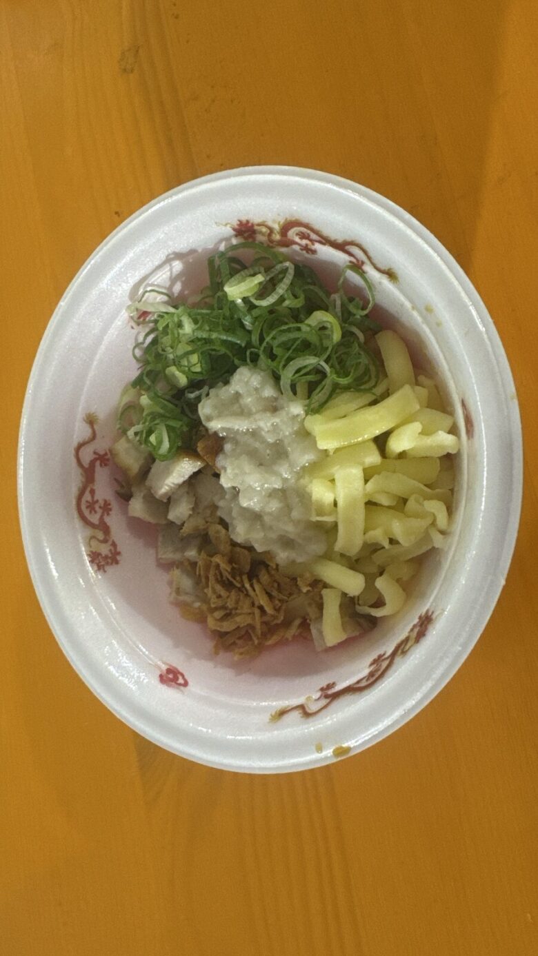 群馬連合の手揉み麺の黒豚背脂のまぜそば（ミニどんぶり）