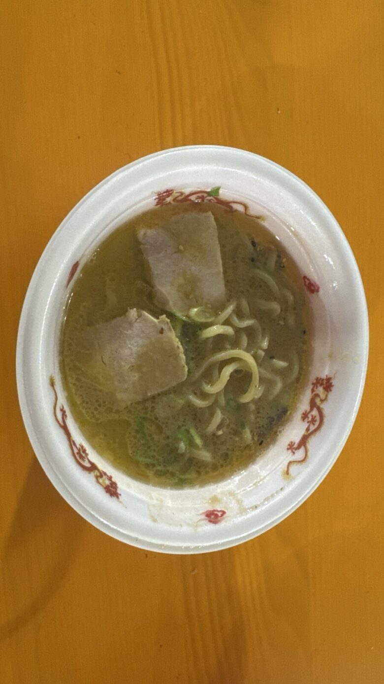 鶏くらふとの天草大王と阿波尾鶏の濃厚鶏白湯らーめん（ミニどんぶり）